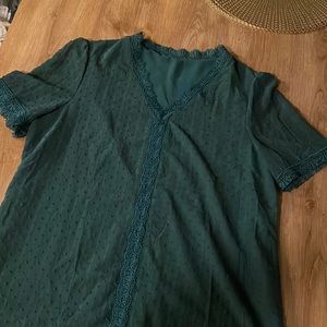 Amazon Lined Green Short Sleeve Shirt